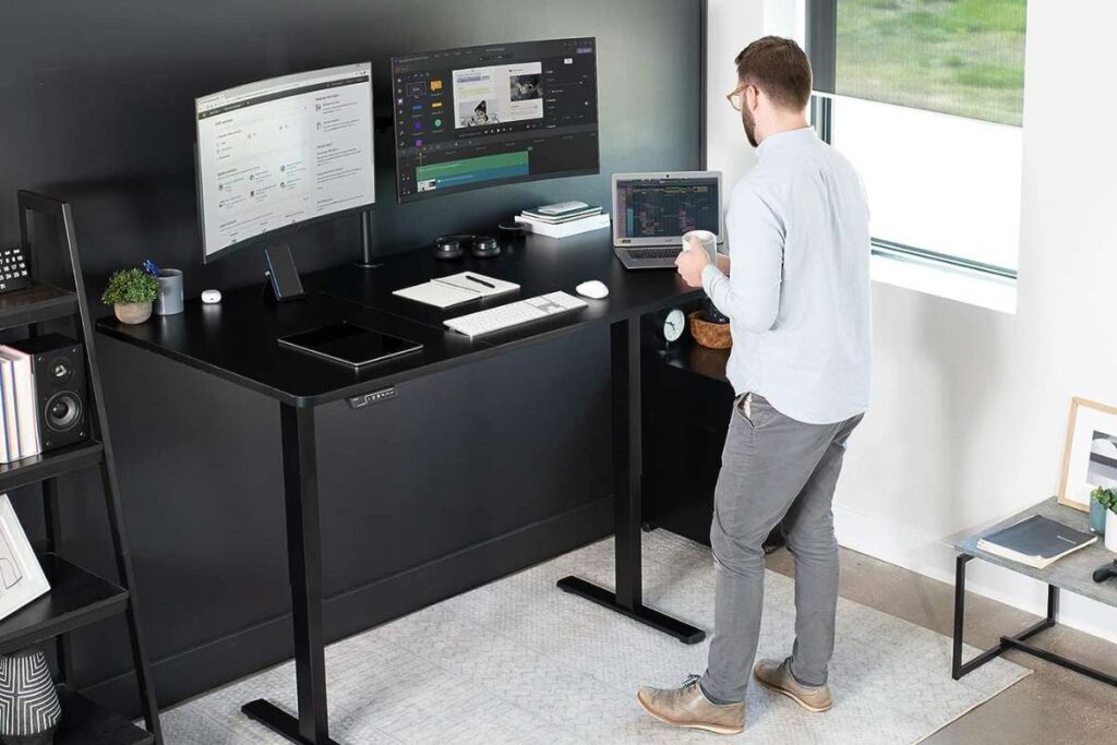 Sit-stand desk